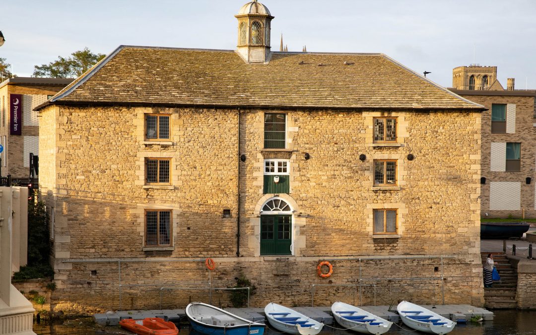 Old Customs House